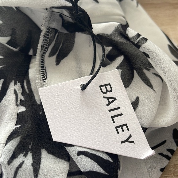 Bailey 44 Sheer Palm Tree Blouse l SIZE XS - Picture 5 of 7